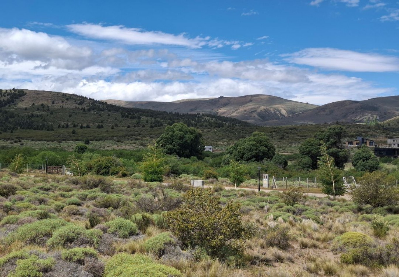 LOTE 1600m2 en esquina EN TERCER FRACCIONAMIENTO - Barrancas de DIna Huapi