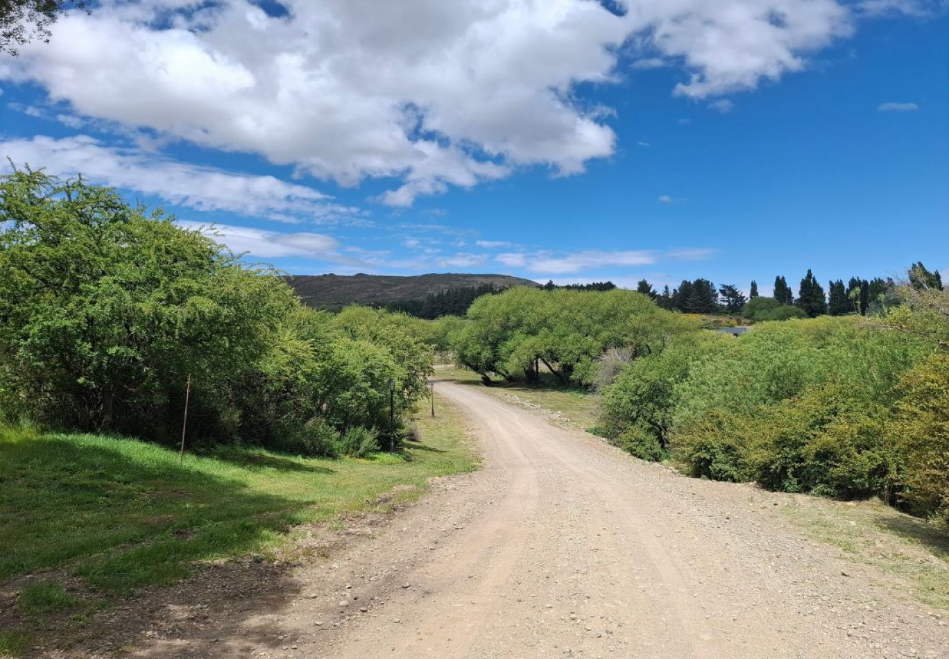 LOTE 1600m2 en esquina EN TERCER FRACCIONAMIENTO - Barrancas de DIna Huapi