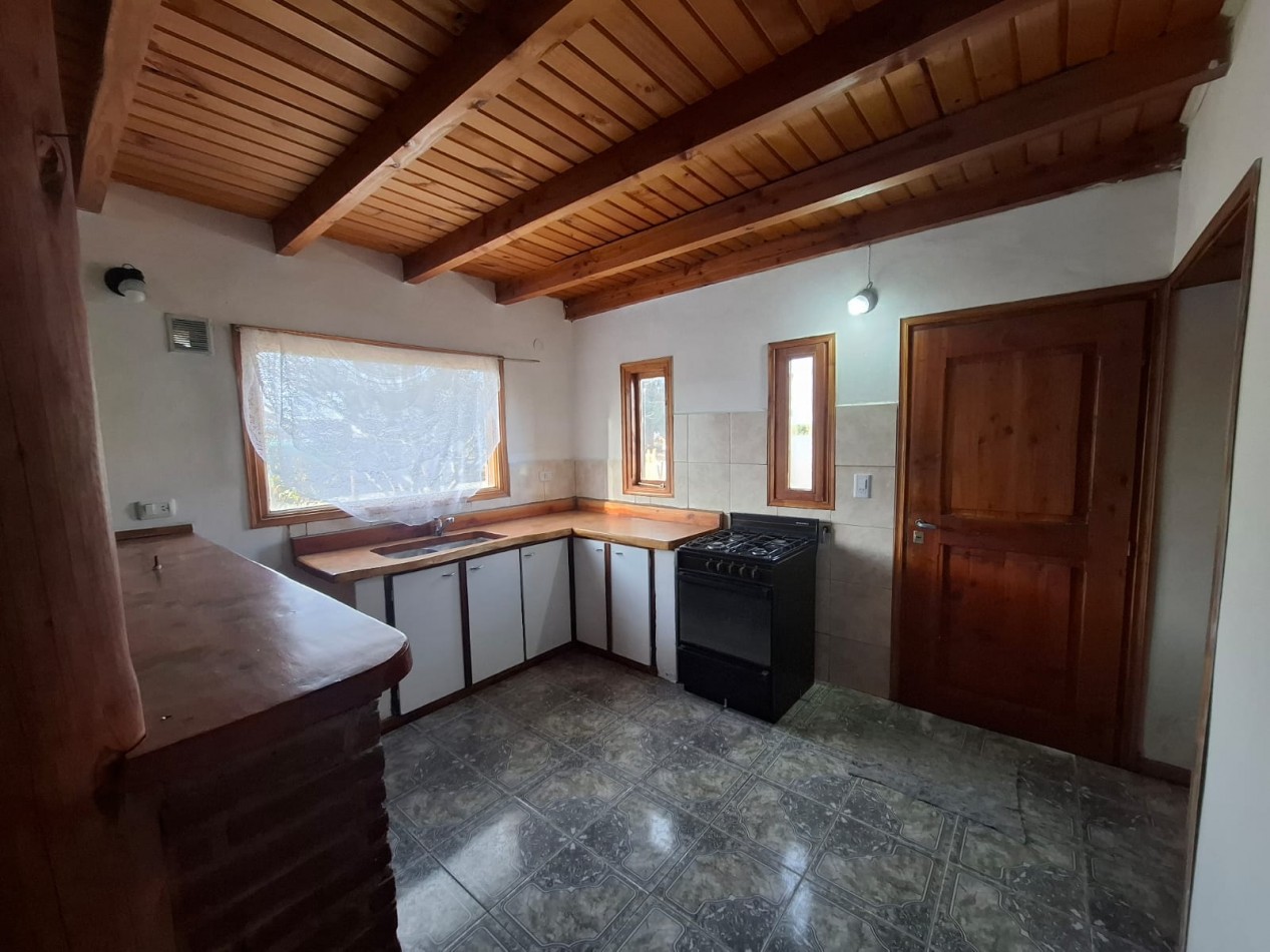 CASA EN ALQUILER PERMANENTE - DINA HUAPI