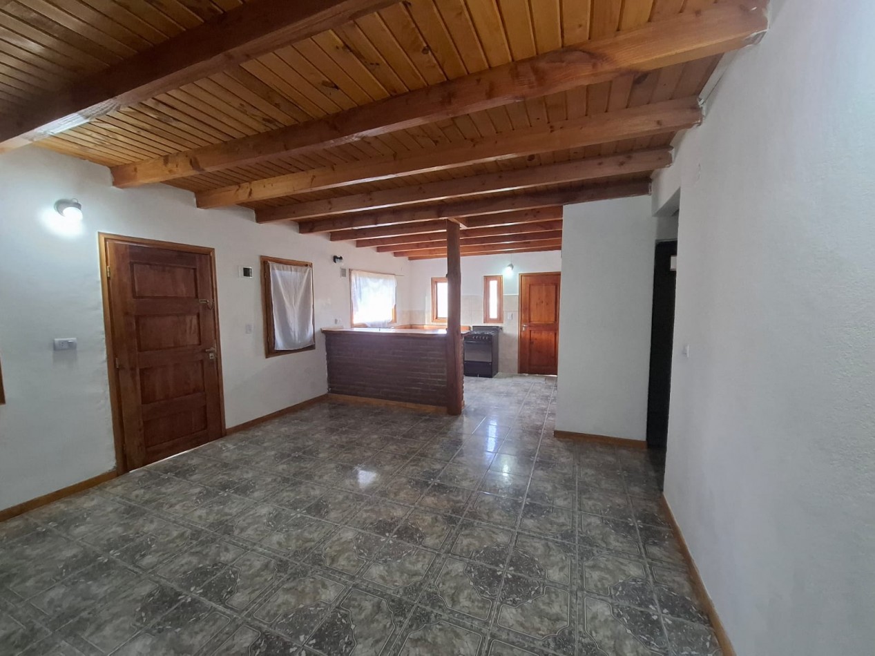 CASA EN ALQUILER PERMANENTE - DINA HUAPI