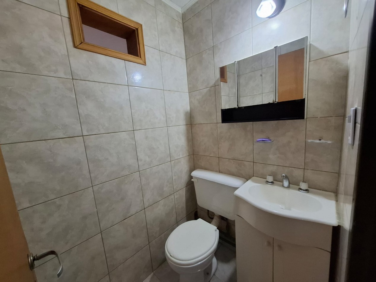 CASA EN ALQUILER PERMANENTE - DINA HUAPI