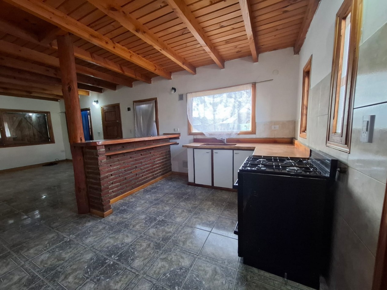 CASA EN ALQUILER PERMANENTE - DINA HUAPI