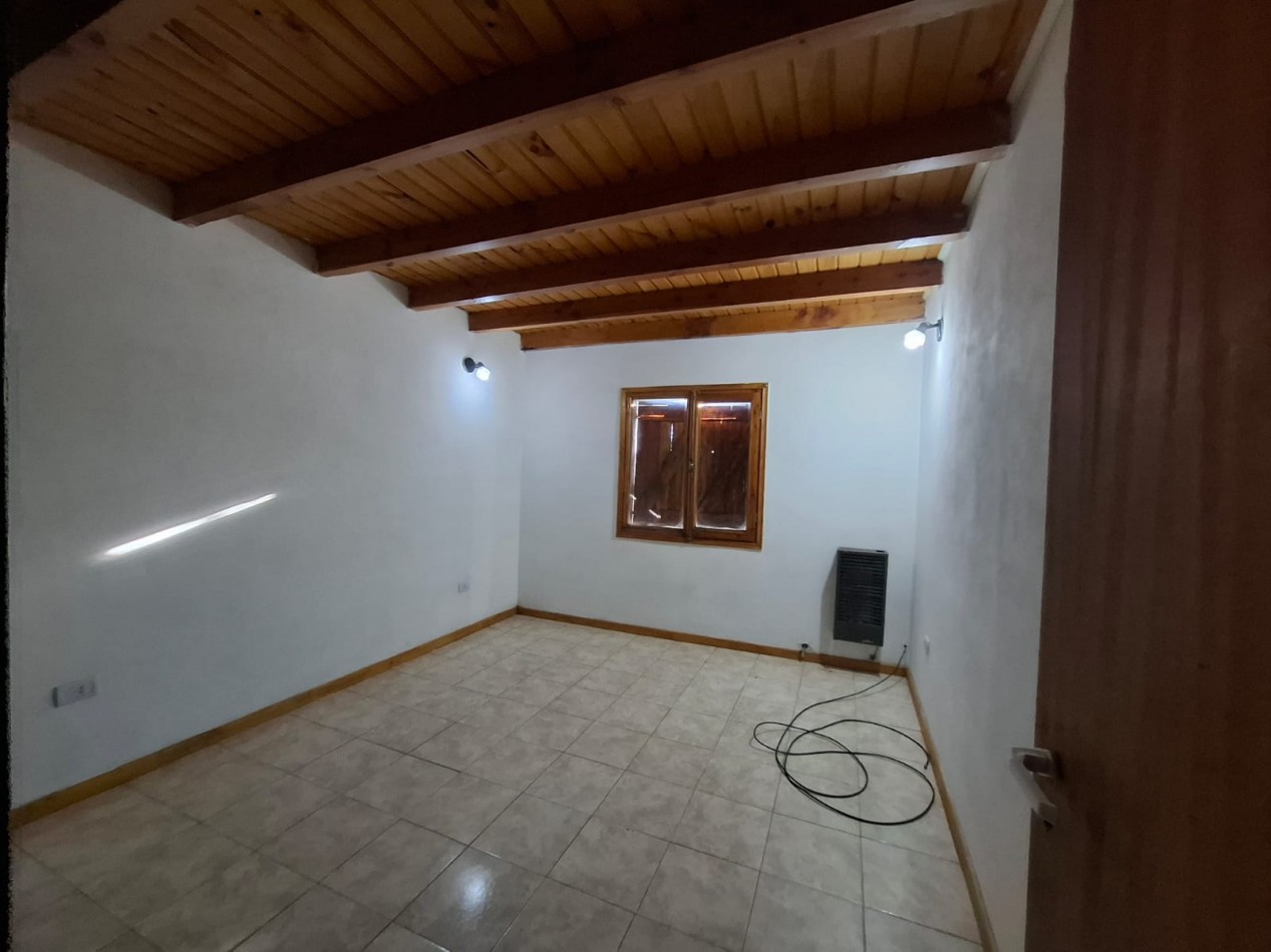 CASA EN ALQUILER PERMANENTE - DINA HUAPI