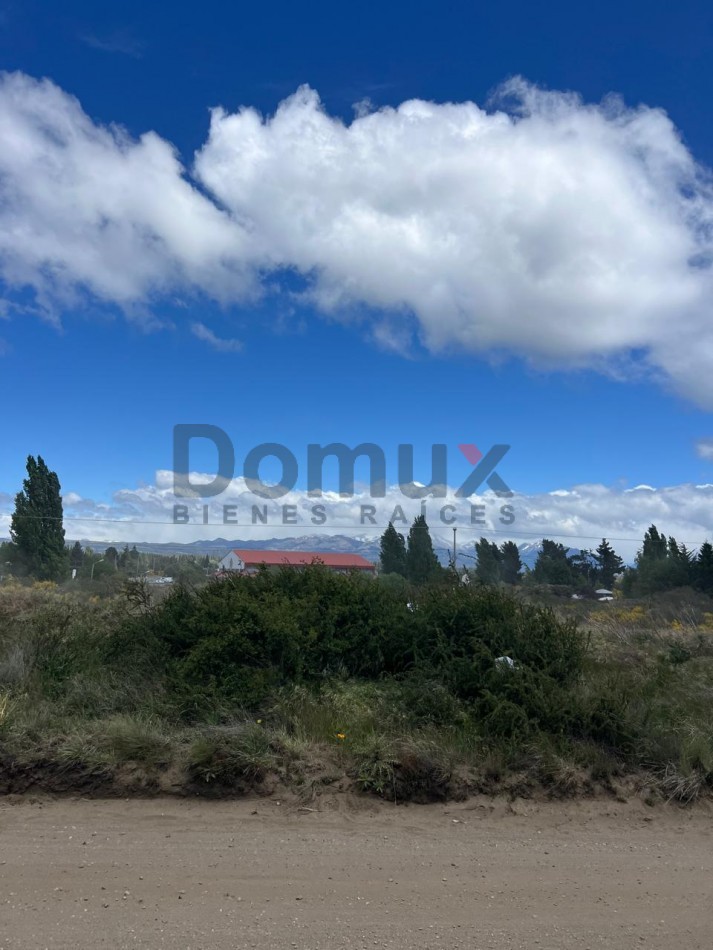 LOTE EN VENTA EN DINA HUAPI DE 1200 M2  