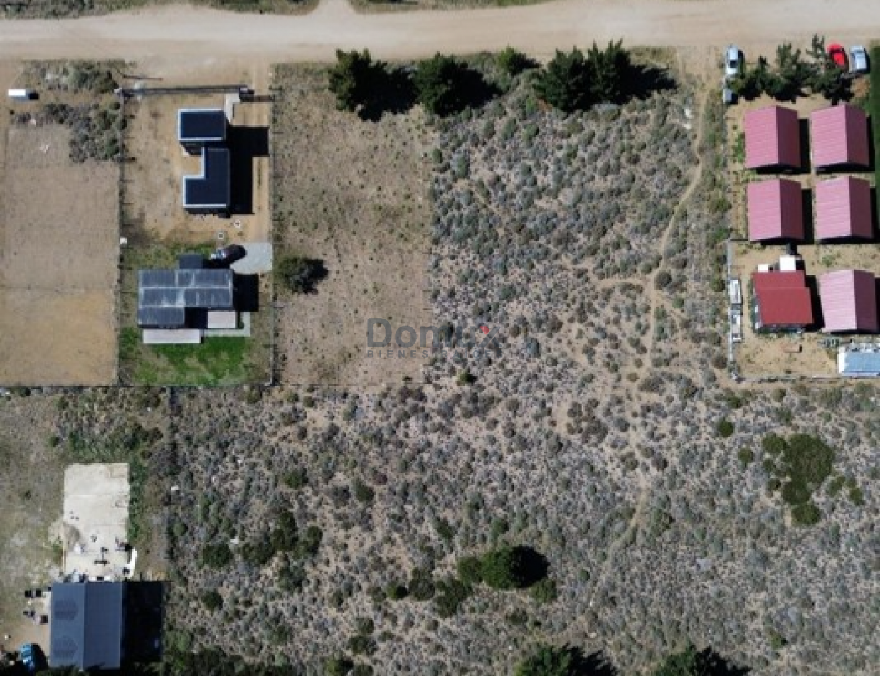 LOTE en  Calle El Condor e/el Zorzal y El Chimango- Dina Huapi.  en Urbanizacion " El Milagro" - 1333m2