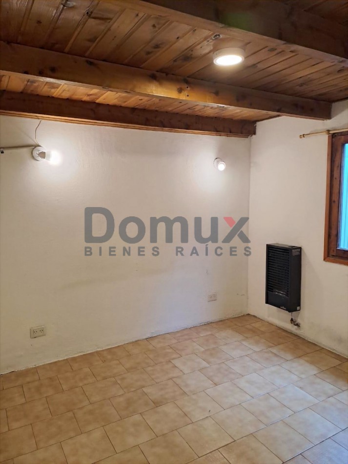 CASA EN ALQUILER PERMANENTE- 3 DORMITORIOS- KM 13 SAN CARLOS DE BARILOCHE