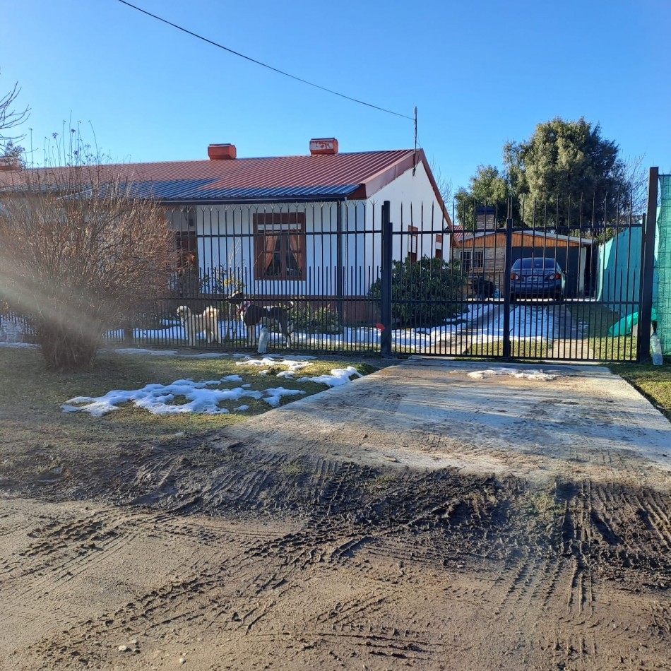 CASA EN VENTA BARRIO COVIBAR - SAN CARLOS DE BARILOCHE