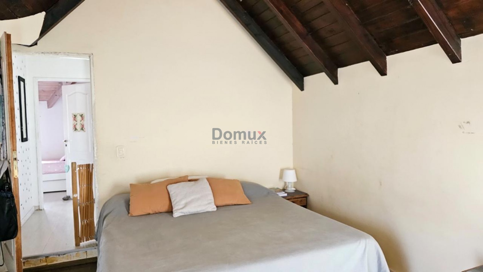 ***RESERVADA*** Casa EN VENTA 3 dormitorios B° Las Marias 