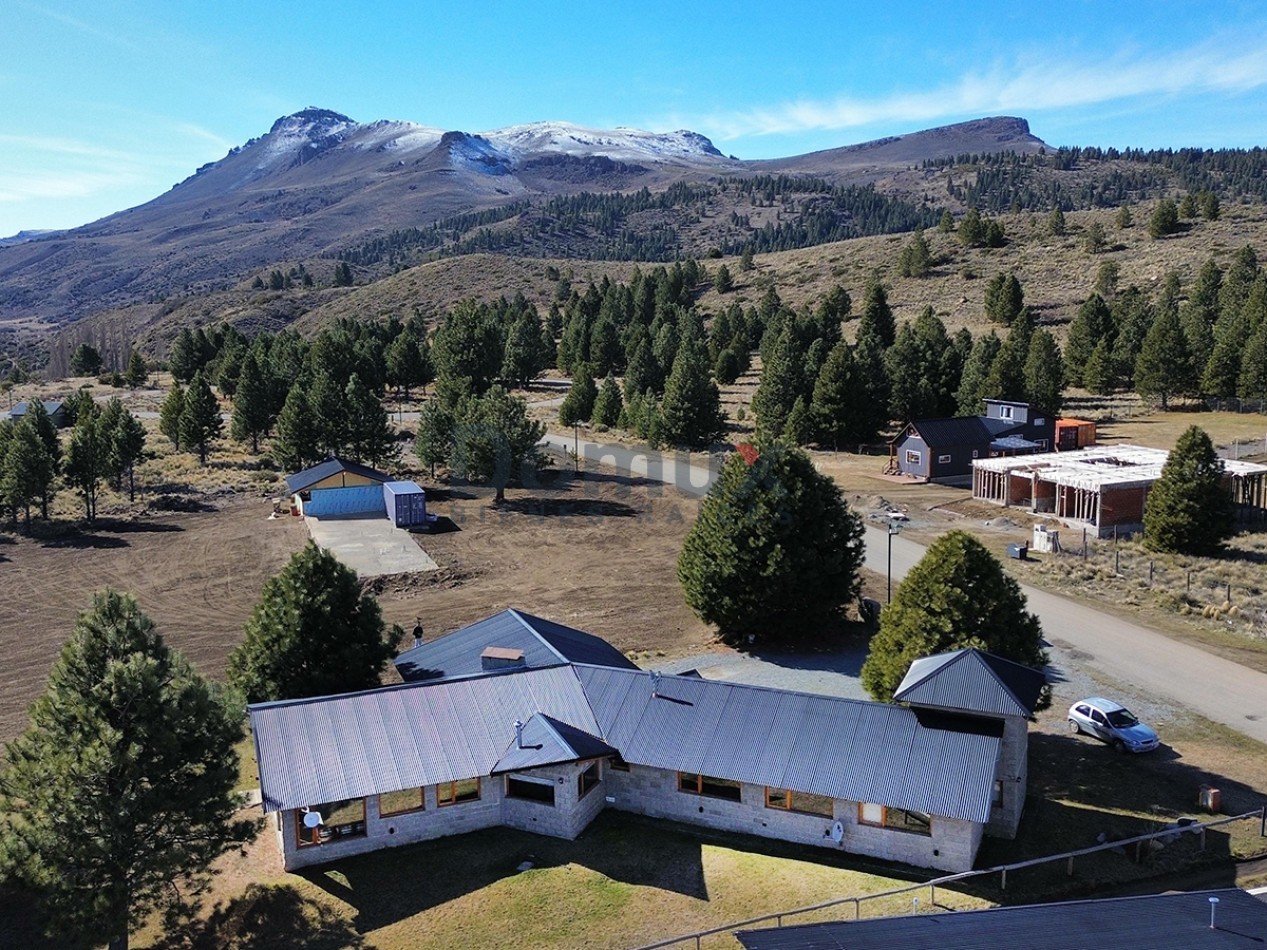 Excelente propiedad ubicada en barrio Girasoles del Limay