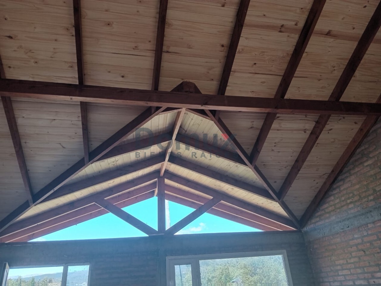 Casa a terminar en Cholila