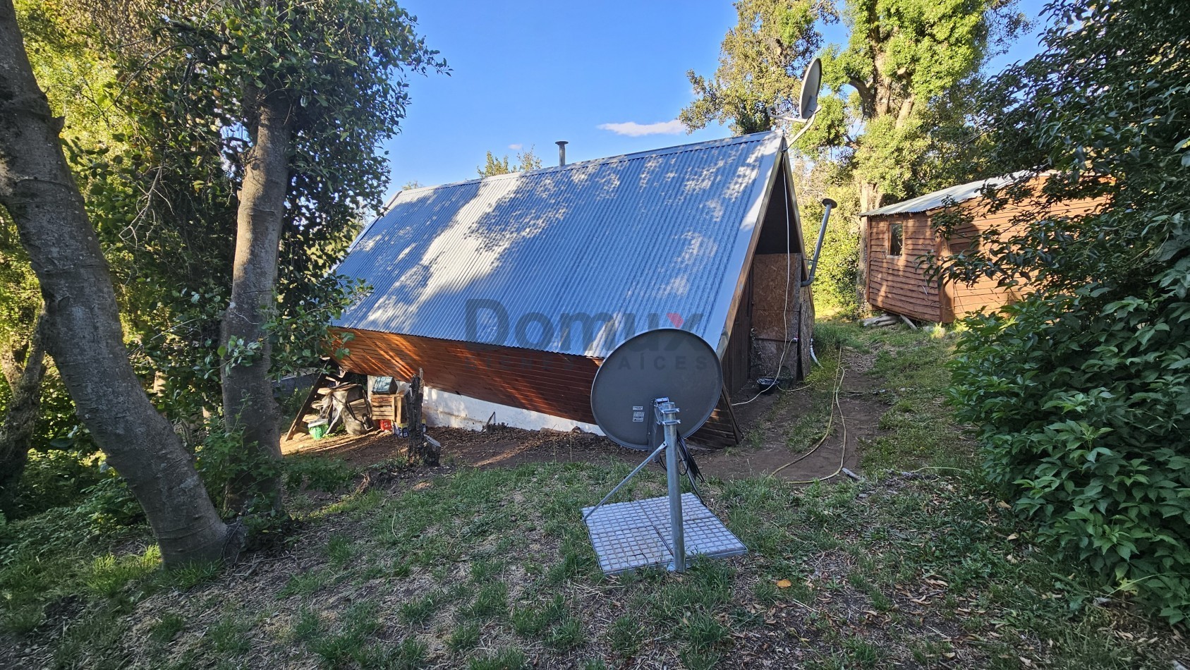 Cabaña tipo Alpina + Casa a terminar en km 6 - Ladera Norte