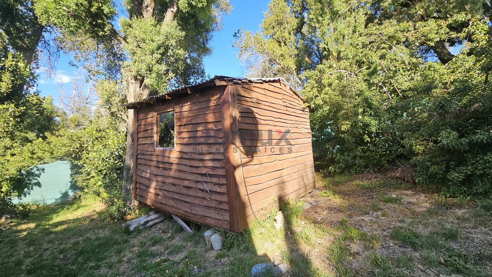 Cabaña tipo Alpina + Casa a terminar en km 6 - Ladera Norte