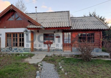 CASA EN ALQUILER PERMANENTE- 3 DORMITORIOS- KM 13 SAN CARLOS DE BARILOCHE